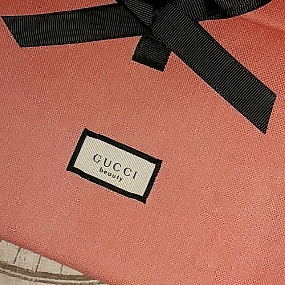 Gucci Handbags - 💯Authentic GUCCI "Guilty Love" Limited Edition🌹Cosmetic Pouchette